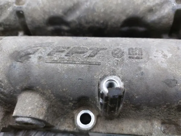 Tampa de válvulas OEM 55188595 Fiat Grande Punto image 4
