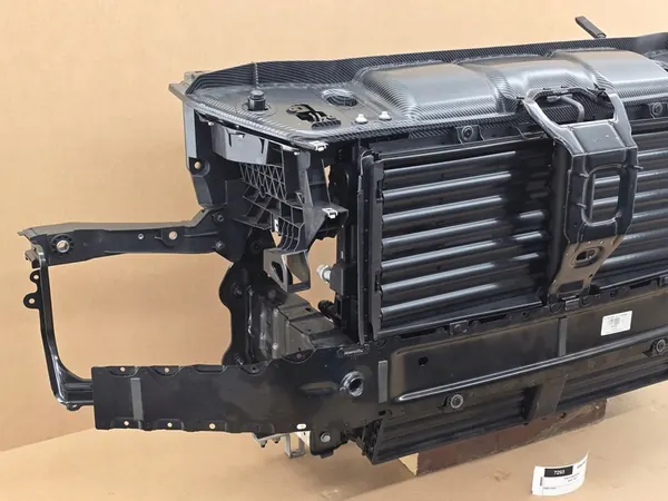 Voorkoeler Mercedes GLE V167 C167 GLS X167 image 3