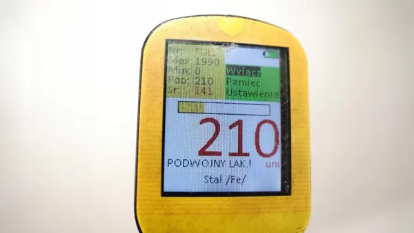 Aile avant droite OEM 360168261 Toyota RAV4 05-08 image 10
