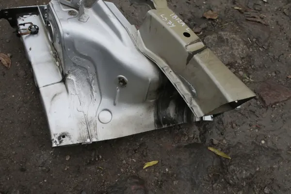 OEM 567775 Pare-boue gauche pour Seat Ibiza IV image 4