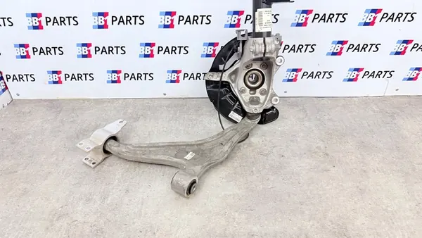 MERCEDES W118 CLA Mozzo Anteriore Sinistro A1183205100 image 6