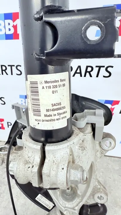 MERCEDES W118 CLA Mozzo Anteriore Sinistro A1183205100 image 7