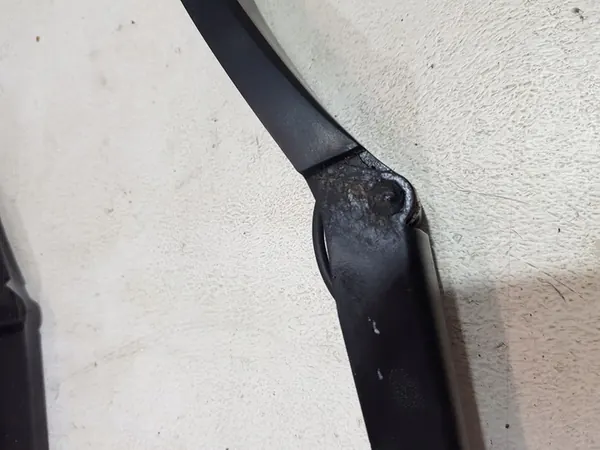 Wiper Arms 5N1955410 VW Tiguan 2.0 TDI image 4