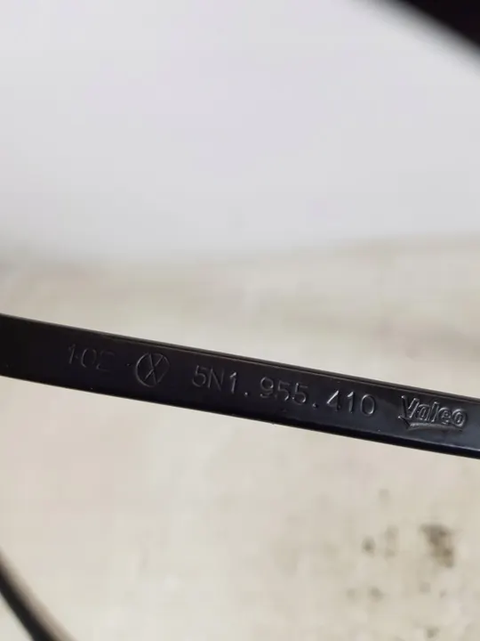 Wiper Arms 5N1955410 VW Tiguan 2.0 TDI image 5