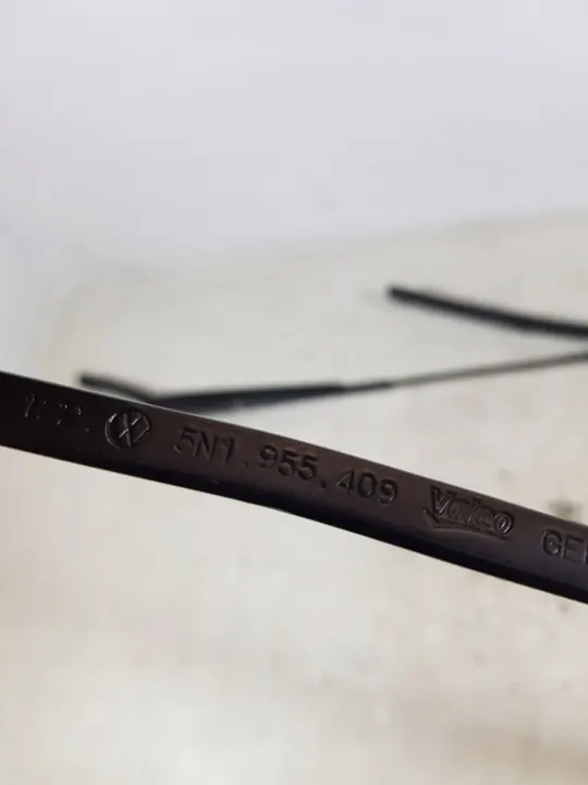 Wiper Arms 5N1955410 VW Tiguan 2.0 TDI image 6