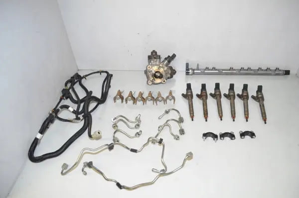 BMW 7823395 Injector & Pomp Set voor 530d xDrive image 2