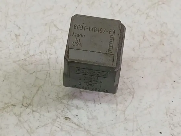 Relé Ford S-Max OEM 669T14B192EA 2008 2.0L image 2