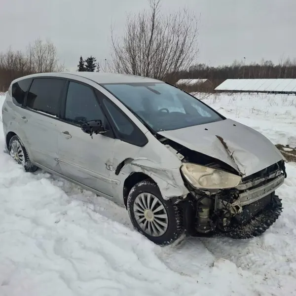 Relé Ford S-Max OEM 669T14B192EA 2008 2.0L image 5