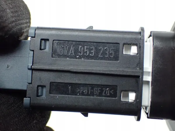 OEM 6VA820951 6VA953235 Ritilä Skoda Fabia IV:lle image 7