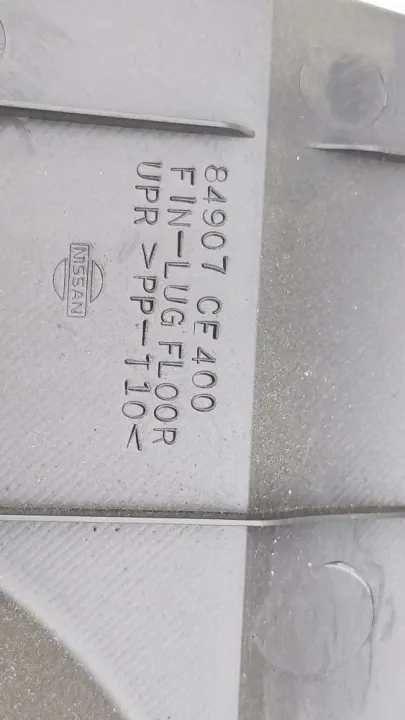 Étagre de coffre Nissan 350Z 2004 OEM 84907CE400 image 7