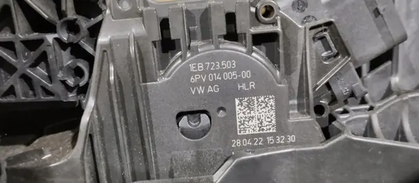 Kaasupoljin OEM 10B723058B VW ID.4:lle image 4