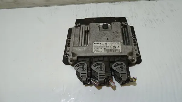Computador Motor Citroen C4 Grand Picasso 1.6HDI 9664843780 image 2