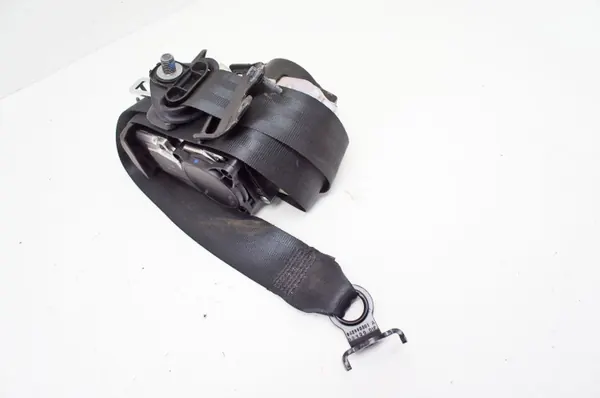 UW102 Volvo XC40 T3 Rechter Vordersitzgurt Europa image 2