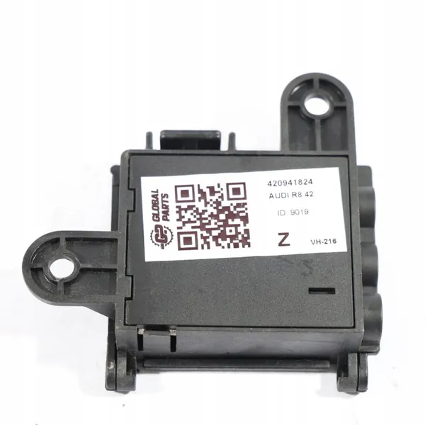 Audi R8 Spyder zekeringkast OEM 420941824 - Gebruikt image 8