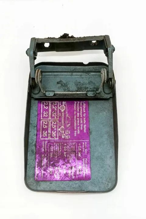 Tankdeckel OEM 1075841439 für Mercedes-Benz SL image 4