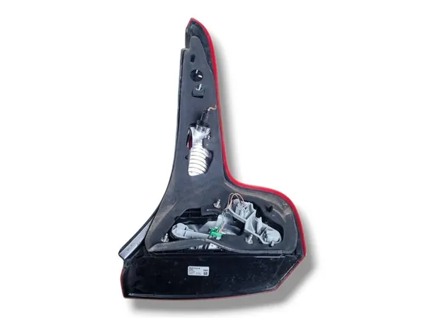 Luz trasera izquierda Volvo C30 2009 31213917 image 4