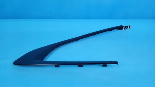 OEM 7483186 Rechte Heckfensterleiste für BMW 2er F44 image 3