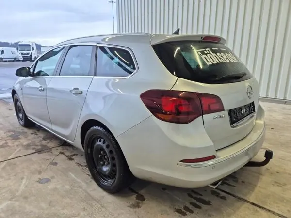Techo Opel Astra 4 J Kombi OEM - Estado Usado image 2