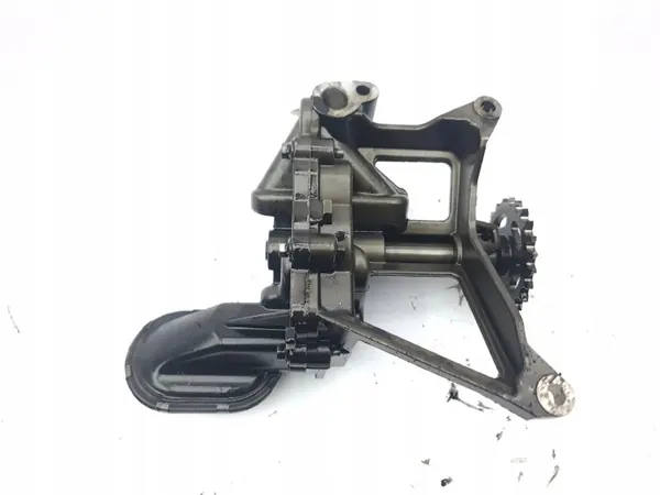 Pompe à huile Peugeot 5008 2011 OEM AMD173539 image 8
