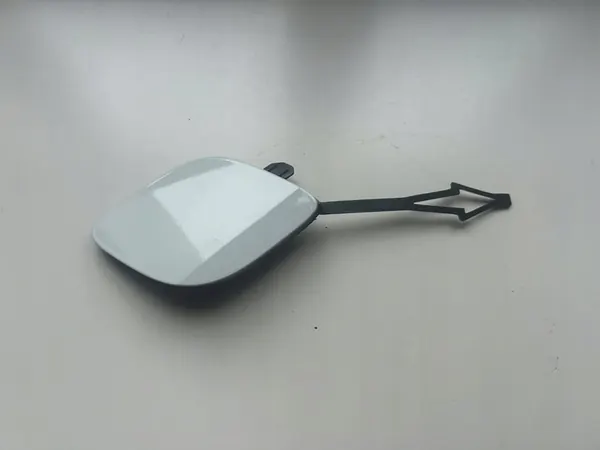 RENAULT CLIO 5 V TAMPA DE ENGATE FRONTAL 2019-2023 OEM image 1