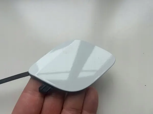 RENAULT CLIO 5 V TAMPA DE ENGATE FRONTAL 2019-2023 OEM image 2