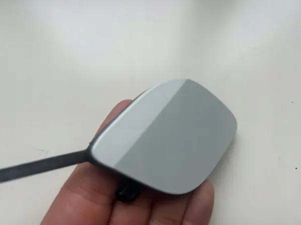 RENAULT CLIO 5 V TAMPA DE ENGATE FRONTAL 2019-2023 OEM image 3