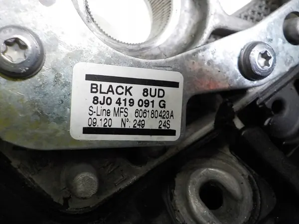 Volant Audi S3 8P Cuir Multifonction OEM image 8