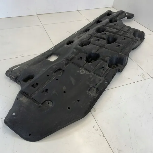 OEM 858965254123256214563254 Escudo direito do subchassi image 10