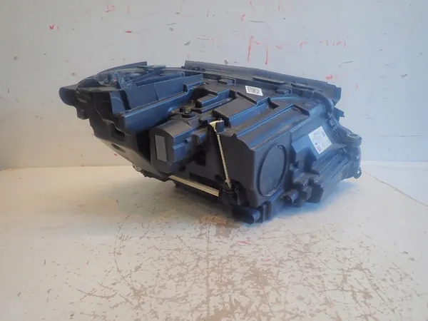 MERCEDES E KLASA W213 LINKER VOOR LED-KOPLAMP image 6