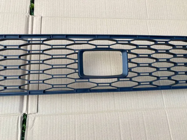 Griglia Centrale Seat Leon III FR radar 5F0853667D image 4