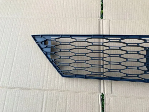 Griglia Centrale Seat Leon III FR radar 5F0853667D image 5