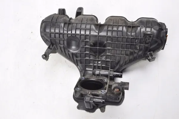 LEXUS CT 200h 1.8 Coletor de admissão 17120-37054 image 3