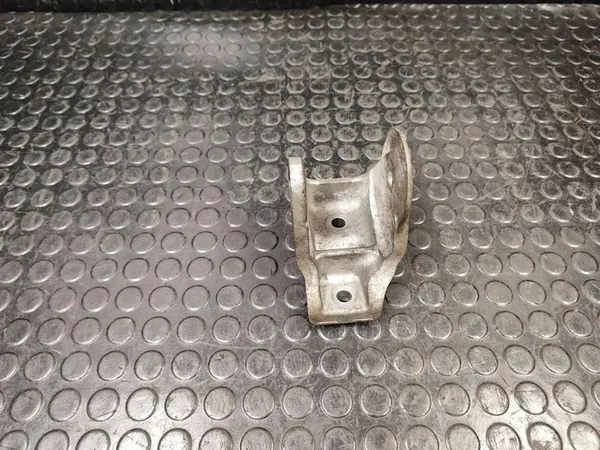 Support de boîte PEUGEOT 4008 1.8L Diesel 2012 image 4