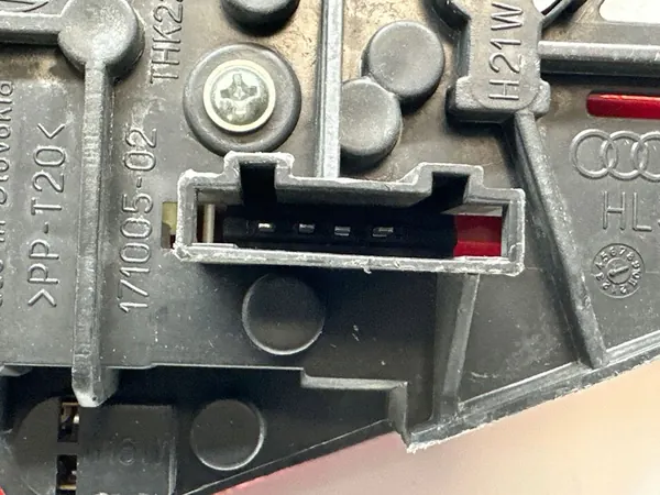 Audi A4 S4 B8 8K 2011 Luz Trasera Derecha image 5