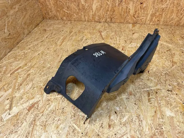 Front Left Wheel Arch VW Passat B8 3G0805911S image 3