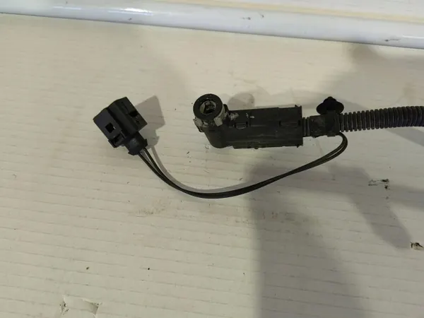 OEM 7P6131984E AdBlue-letku VW Touareg II 7P:lle image 3