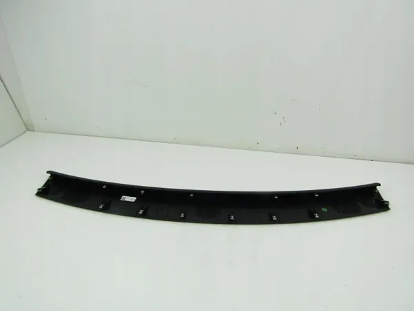 Volvo EX30 Kaiutinkalvo OEM AK-6-89048 Käytetty image 3