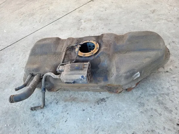 Tanque combustível OEM 31100-1P050 para Kia Venga 1.4 image 4
