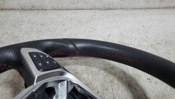 Mercedes AMG Lenkradschaufeln Rote Naht image 8