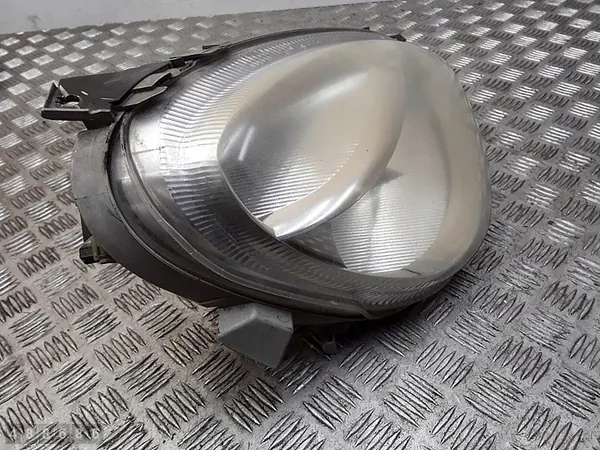 2001 Mercedes A W168 Voorlicht a1688201861 image 2