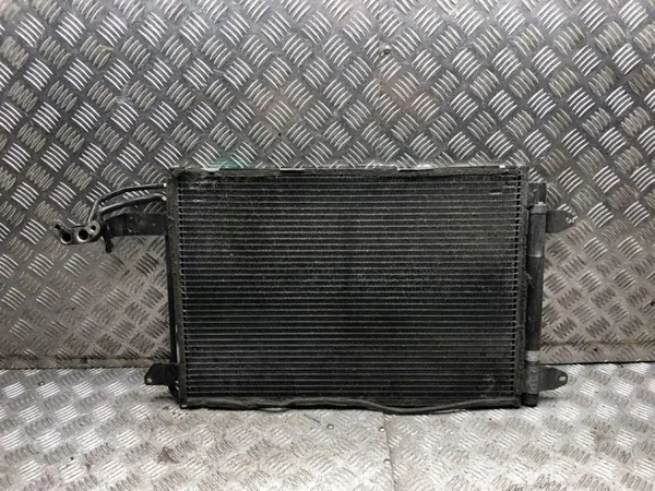 Ilmastointikondensaattori OEM 1K0820411H Audi A3, VW, Seat image 3
