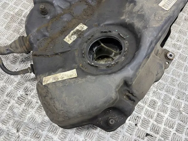 Polttoainesäiliö OEM 8W0201021EN Audi A4 S4 B9 image 8