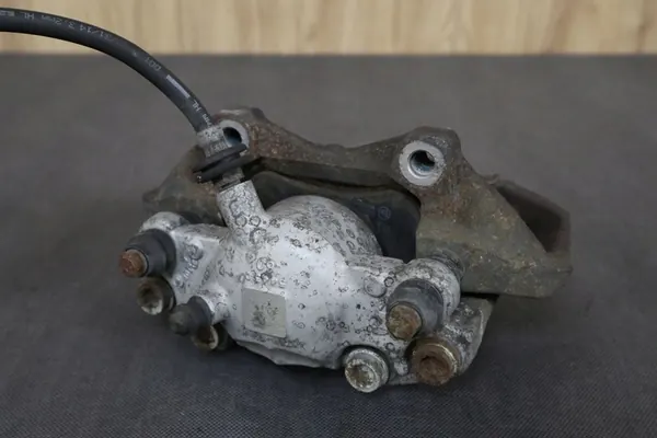 MERCEDES SLK R172 Vasemman Etu Jarrusatula A2044213181 image 3