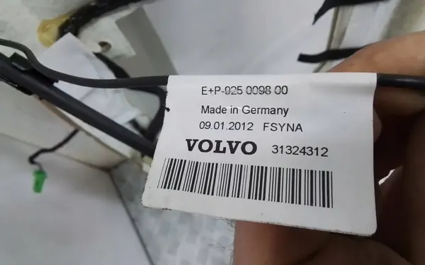 Plafonnier Volvo XC90 I OEM 31344965 - Occasion image 10