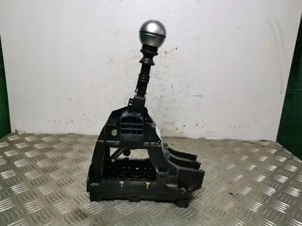 Jeep Compass Versnellingspook OEM FOB16659 - Gebruikt image 2
