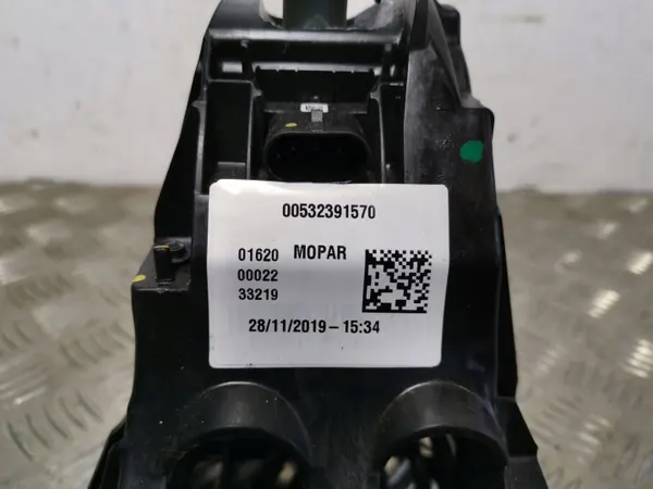 Jeep Compass Versnellingspook OEM FOB16659 - Gebruikt image 4