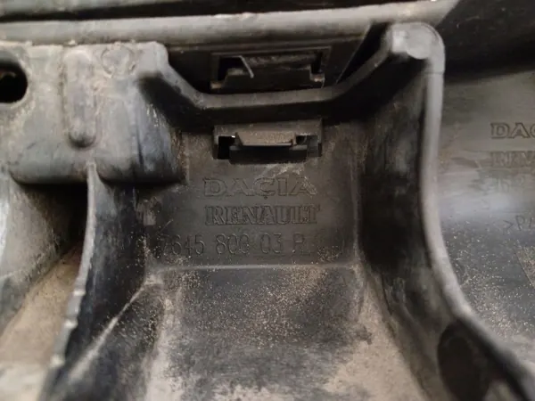 OEM 764264932R Protector de umbral derecho Dacia Duster I image 4