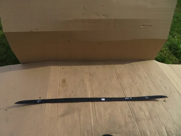 Renault OE Tailgate Trim 903720184R image 5