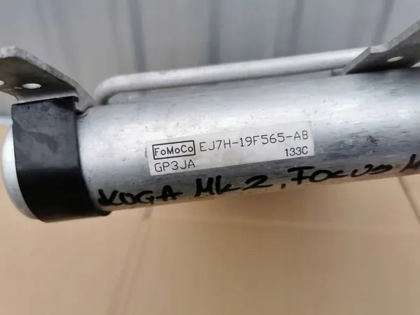 Condenseur A/C Ford OE EJ7H19F565ABBAX pour Kuga II image 8