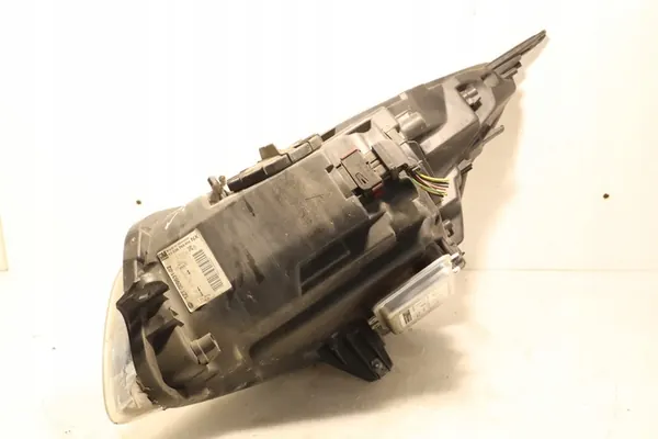 OPEL INSIGNIA A Oikea Etu Xenon Ajovalo 13226793 image 2